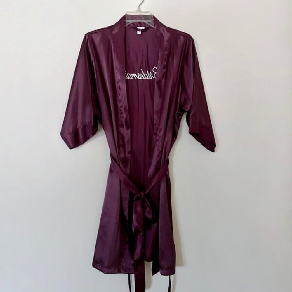 Embroidered Bridesmaid Satin Robe